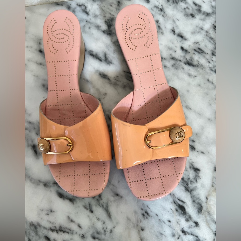 Chanel sandals, Croc, Slippers size 11B